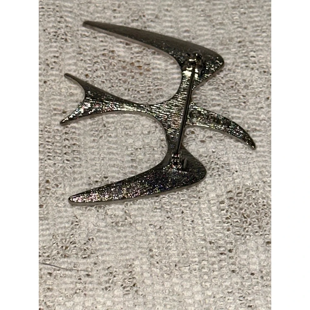 Abstract Bird Brooch Pin Shiny‎ Silver Tone Modern Art Statement Jewelry Women